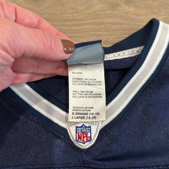 REEBOK NFL Blue Dallas Cowboys V Neck Jersey Romo #9 Shirt Kids Sz Large - Picture 8 of 13